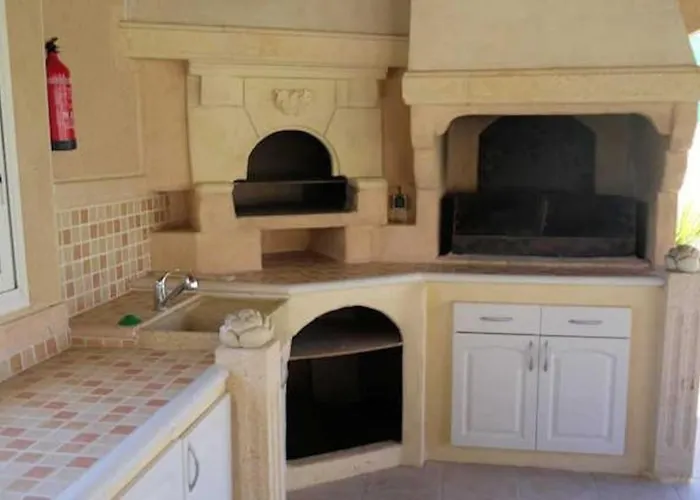Ferienhaus Soleil - Large With Pool&garden Near Pezenas