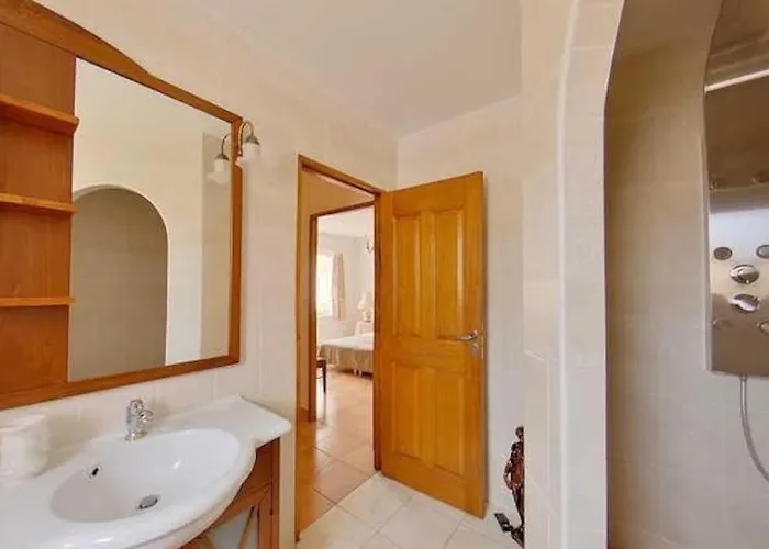 Soleil - Large With Pool&garden Near Pezenas Ferienhaus